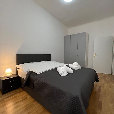 Modernes Juwel In Zentraler Lage Apartment Viena Exterior foto