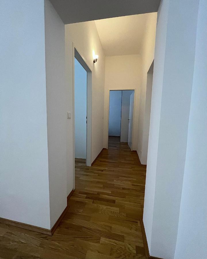 Modernes Juwel In Zentraler Lage Apartment Viena Exterior foto